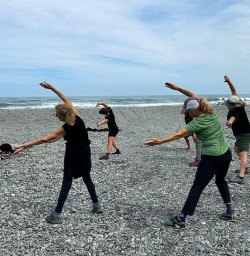 Group tour munro beach 20JAN25
