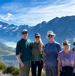Guests hiking in AorakiMount Cook National Park 060125 3