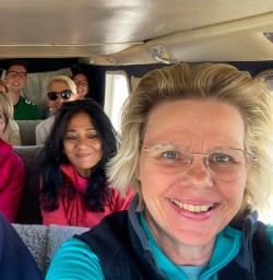 Guests on their Stewart Island Adventure 170125 3