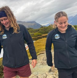 Guided hiking tour Routeburn Track K10MAR25