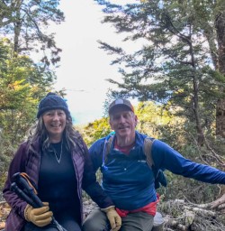 Happy guests on the Kepler Track
