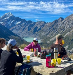 Hike AorakiMount Cook National Park M24MAR25