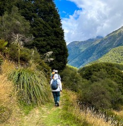 Hike Mount Aspiring National Park G24FEB25