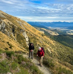 Hike to St Arnaud K24MAR25