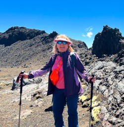 Hiking Tongariro 11FEB25