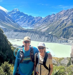 Hiking tour AorakiMount Cook National Park M24MAR25