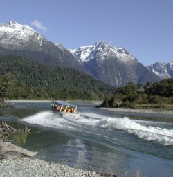 Jet Boat Hollyford River