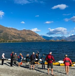 Kayak Lake Wanaka 17FEB25