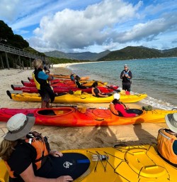 Kayaking in Abel Tasman 20JAN25