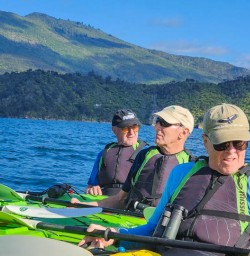 Kayaking tour Queen Charlotte Sound M17MAR25