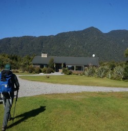 Martins Bay Lodge