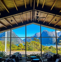 Milford Sound fine dining 03FEB25 2