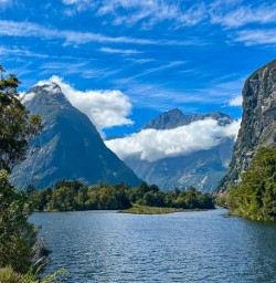 Milford Sound water taxi 25FEB25