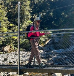 Milford Track giants gate 03FEB25