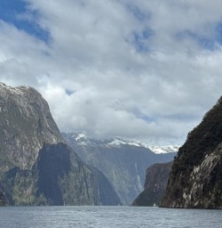 Milford sound fiord KC03NOV25