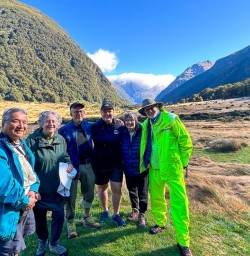 Mount Aspiring National Park guided hiking tour 24MAR25