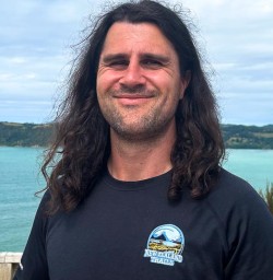 New Zealand Trails guide Kahu 210125