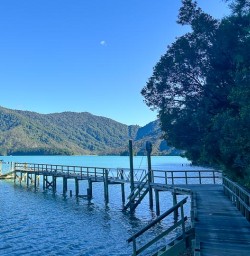 Nydia hike KC10NOV25