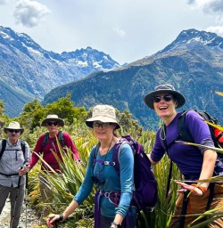 Routeburn Track group tour