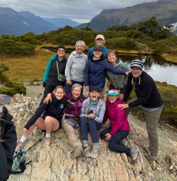 Routeburn Track hiking tour K10MAR25