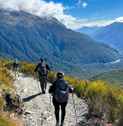 Routeburn Track key summit 24MAR25
