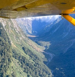Scenic flight Mount Aspiring National Park 10FEB25