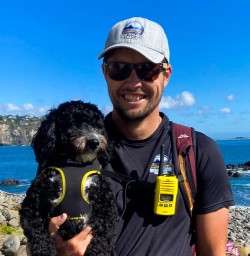 Tour guide in the Kaikoura Peninsula M03MAR25