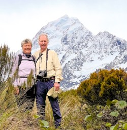 WH Nov Guest couple Mt Cook