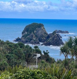 West Coast beaches hike 17FEB25