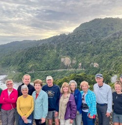 West Coast guided hiking tour M17MAR25