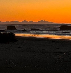West Coast sunset G10MAR25