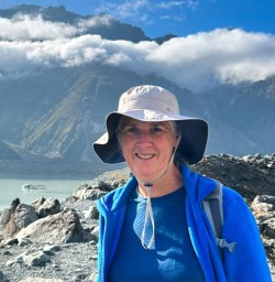 Women in Aoraki Mount Cook