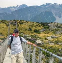 Hooker Valley swing bridge