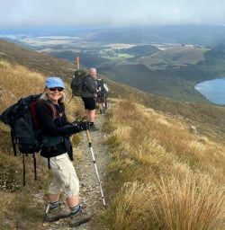 8 Hikers in Nelson Lakes National Park 17FEB25