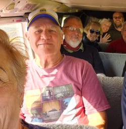 guests fly to Stewart Island GW17MAR26