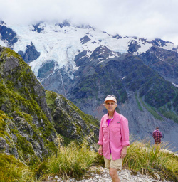 Mount Cook National Park Hiking Tour 