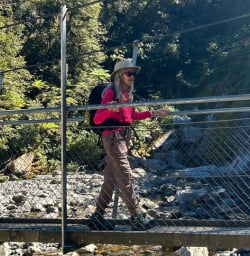 Milford Track giants gate 03FEB25