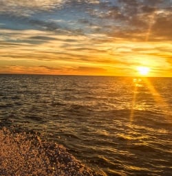 Sunrise on Kaikoura Coast, Canterbury New Zealand