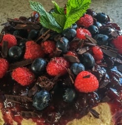 Pavlova cake at Okarito, West Coast New Zealand