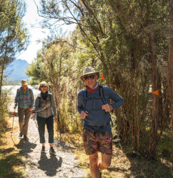 1.5 Guests leaving Lake Manapouri Kepler Track
