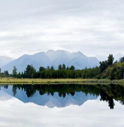 Hike Lake Matheson 02 December 2024 2