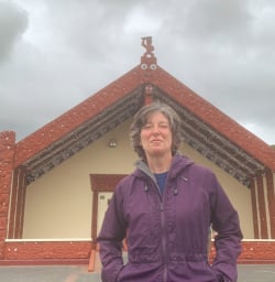 2.5 Solo guest outside Marae
