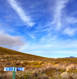 4. Blue skies over Tongariro Crossing