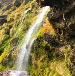4. Tongariro Crossing mini waterfall