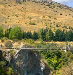 Cycling tour in Arrowtown with New Zealand Trails 