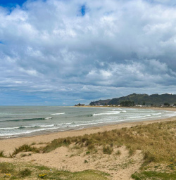 Coromandel coastline hike 
