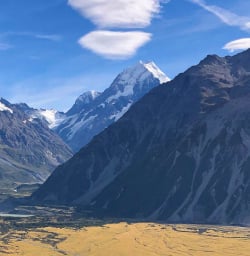 Mount Cook National Park hiking and adventure tours 