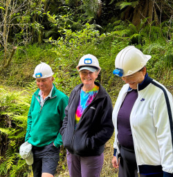 Waitomo Caves explore 