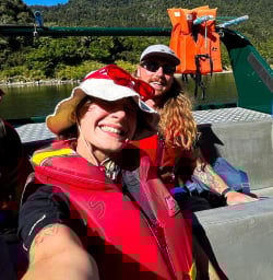 Guides on the Whanganui River boat 200125