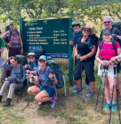 Hike Nydia Track K03MAR25
